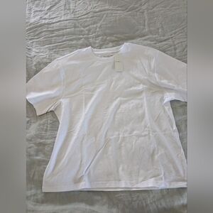 NWT Abercrombie White T-shirt M